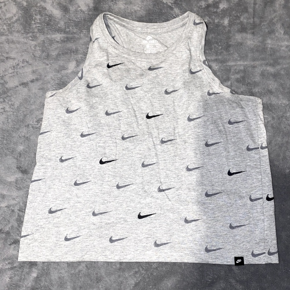Nike workout tank top